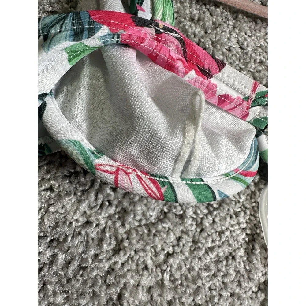 The Unbranded Brand women bikini